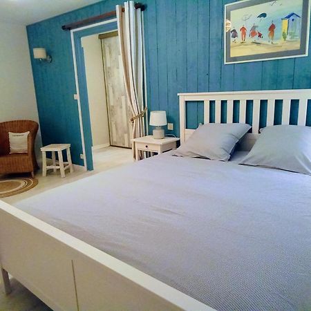 Ty Madelez, Chambres De Charme, Gites Et Spa La Roche-Derrien Экстерьер фото